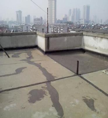 寿宁漏水维修 楼顶漏水是什么原因，楼顶漏水维修方法是什么?